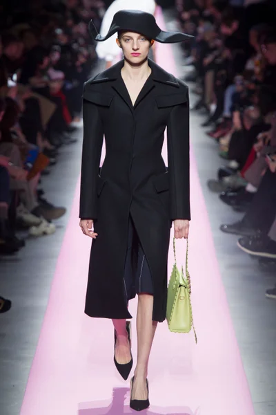 Look 26